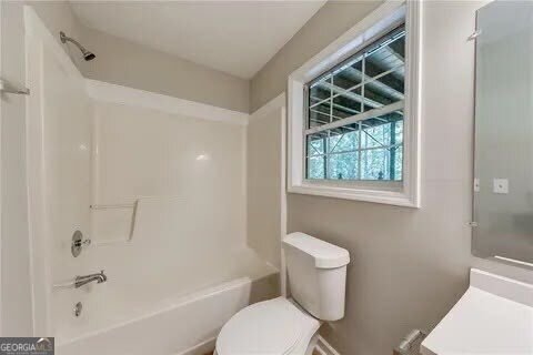 4161 Wyndham Pointe Court Buford - Photo 9