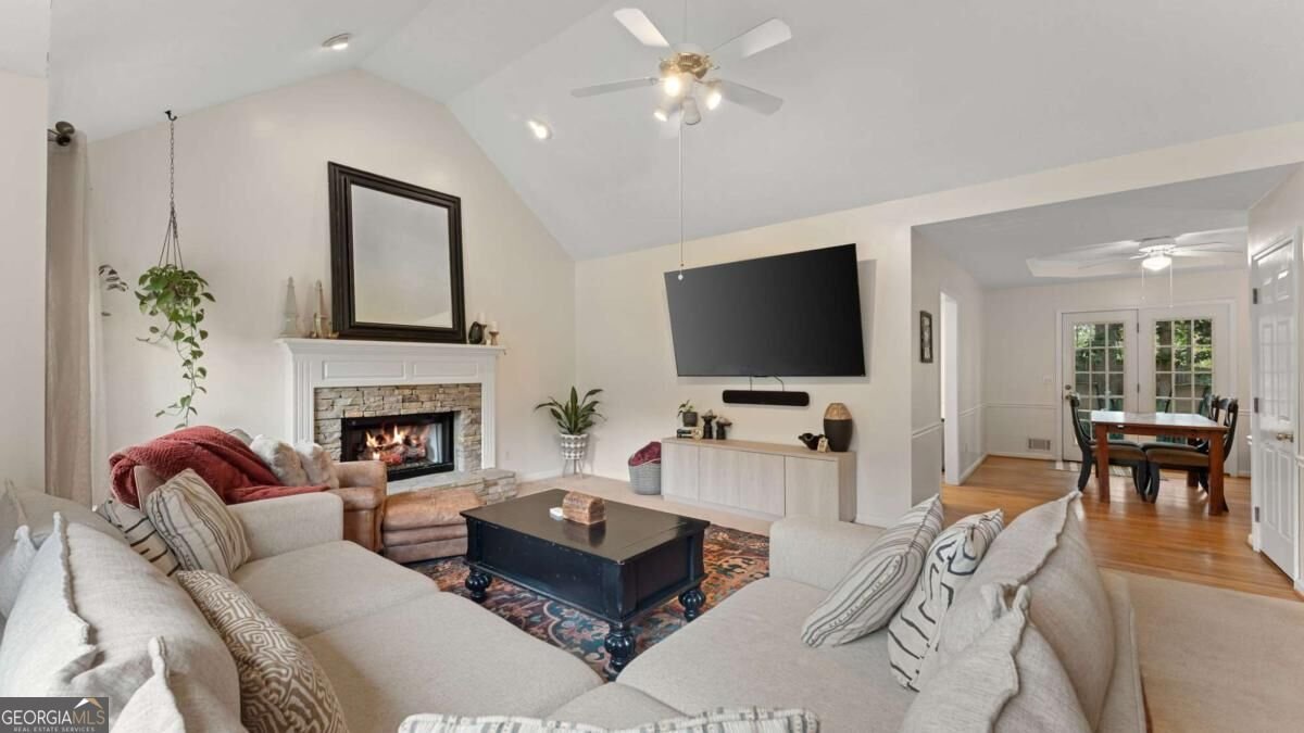 1086 Fieldstone Drive Canton - Photo 6