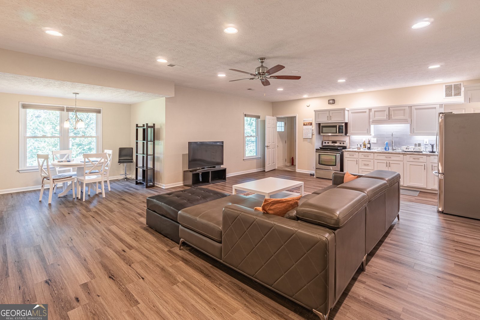 2290 Black Bear Court Buford - Photo 31