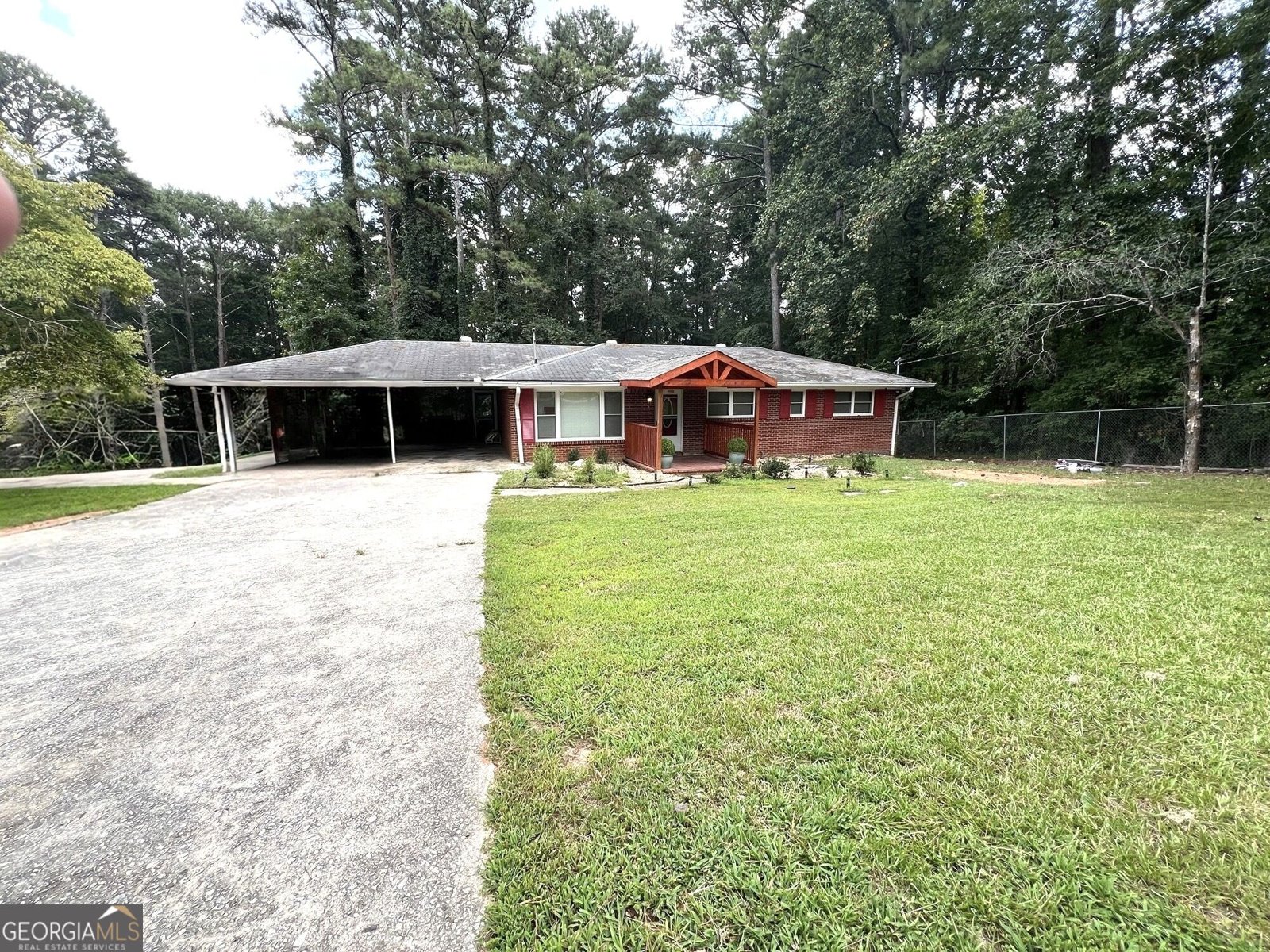 5380 Koweta Road South Fulton - main photo