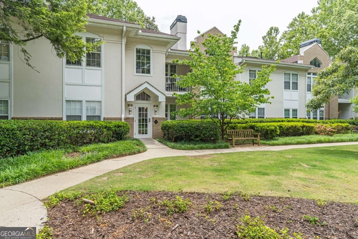 240 Renaissance Parkway Atlanta - main photo