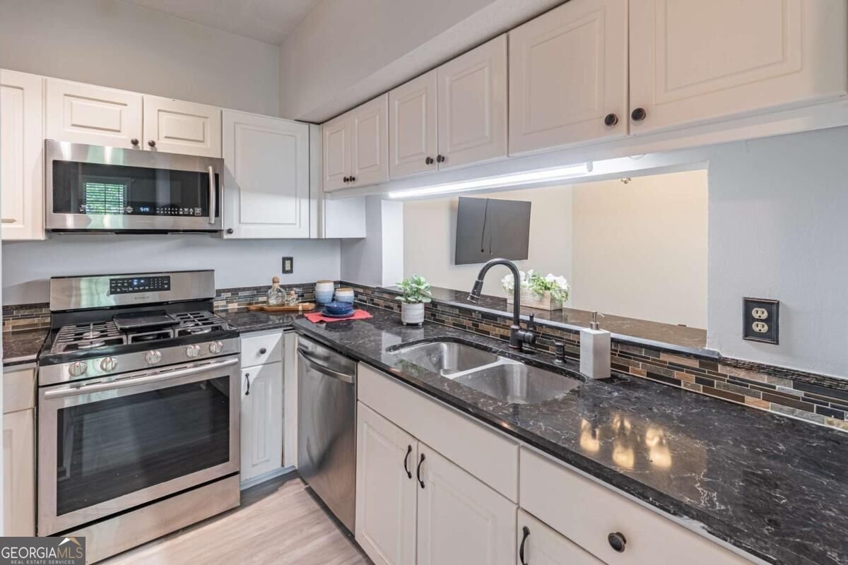 240 Renaissance Parkway Atlanta - Photo 15