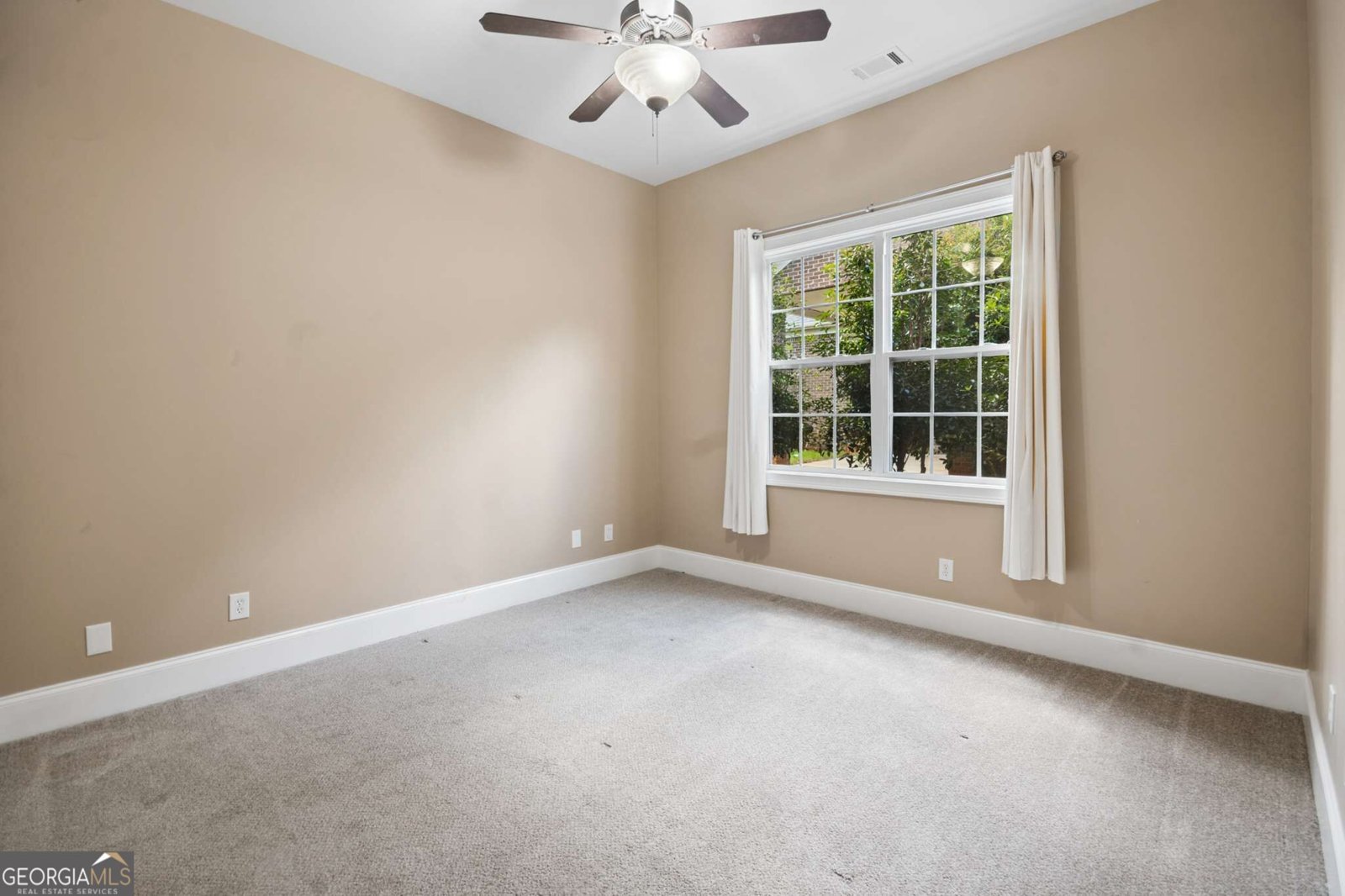 3138 Alhambra Circle Hampton - Photo 15