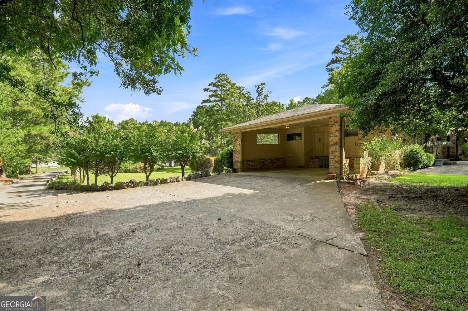 245 Plantation Road Fayetteville - Photo 14