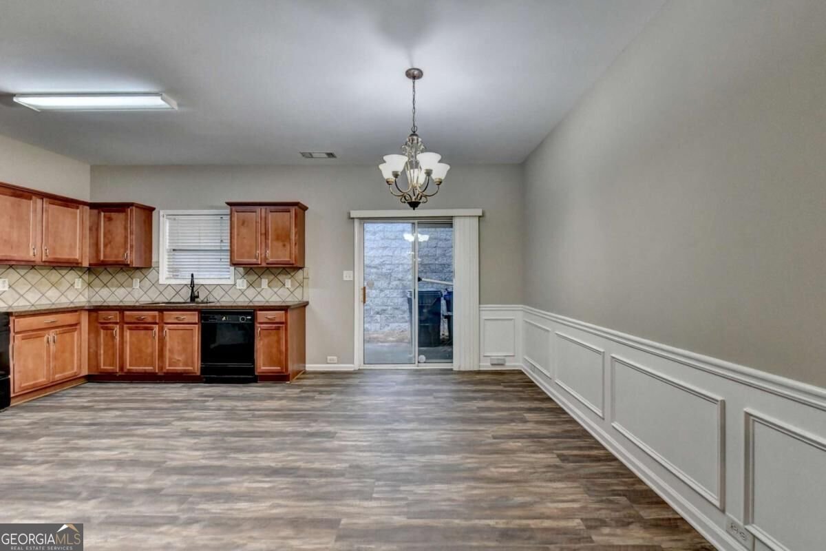 2152 Executive Drive Duluth - Photo 14