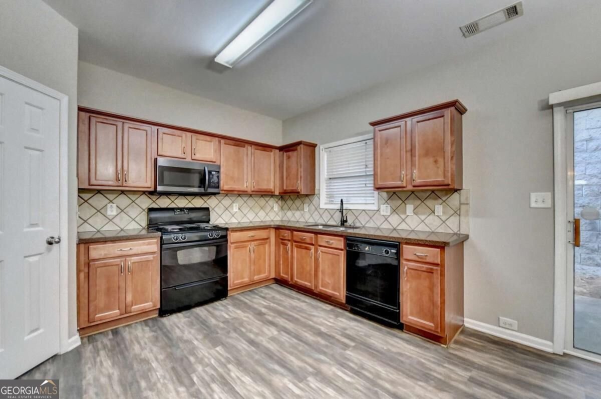 2152 Executive Drive Duluth - Photo 15
