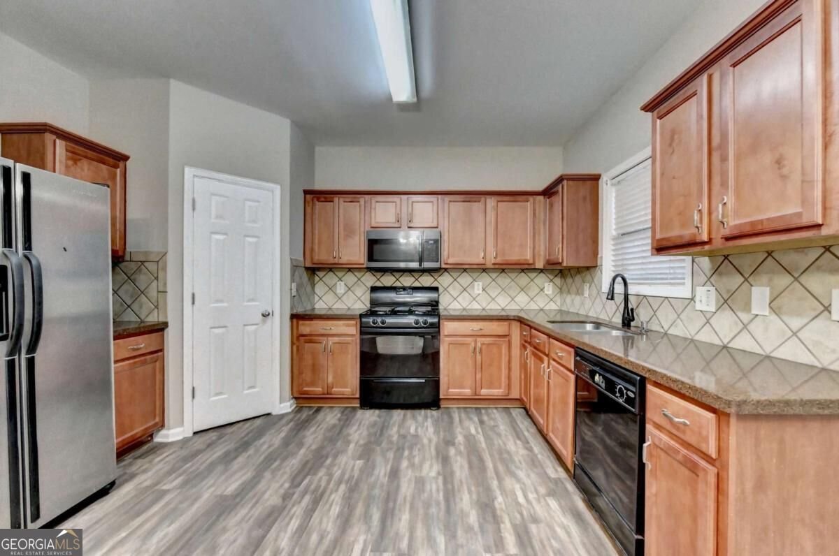 2152 Executive Drive Duluth - Photo 16