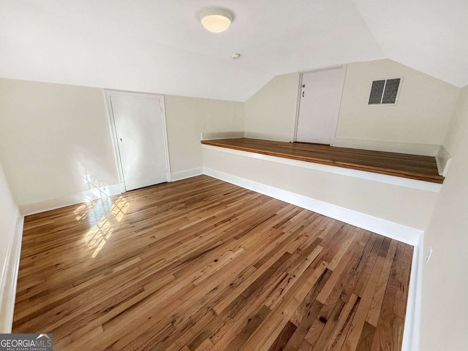 155 Windsor Court Athens - Photo 15