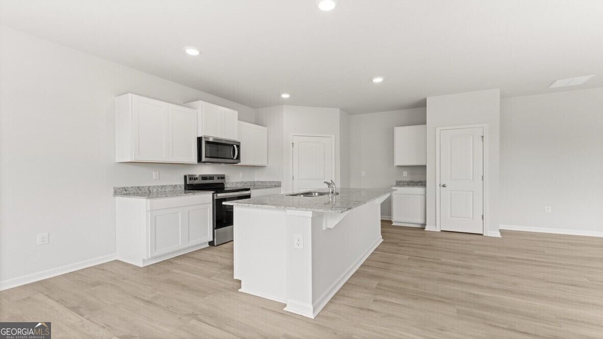 8162 Coldstream Drive Fairburn - Photo 6