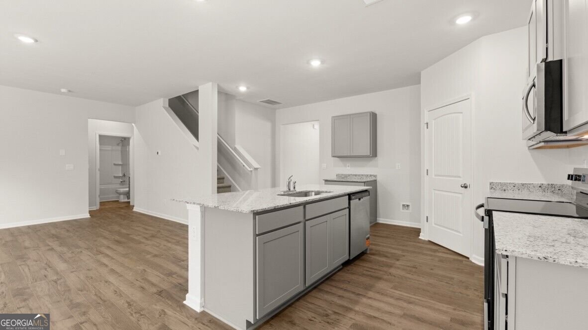 8156 Coldstream Drive Fairburn - Photo 9