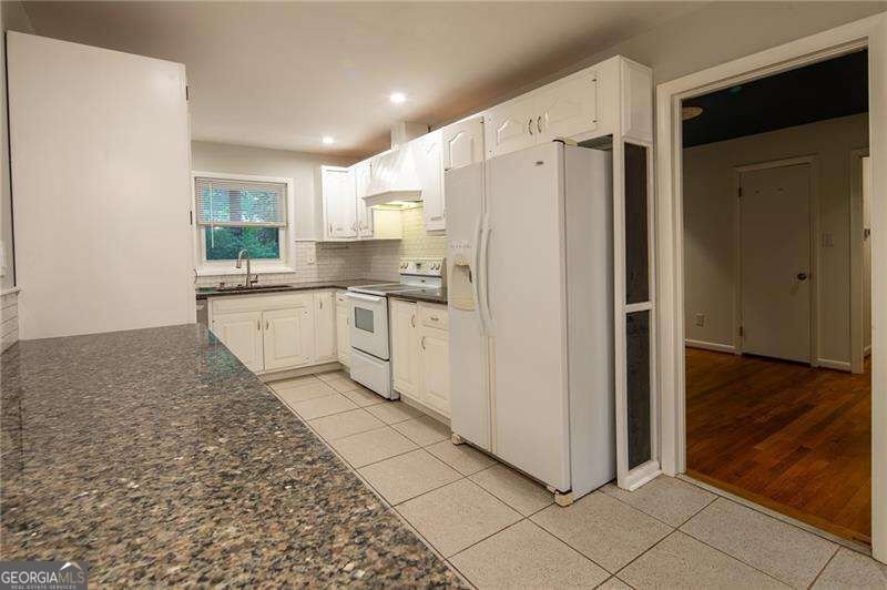 1170 Druid Woods Court Decatur - Photo 15