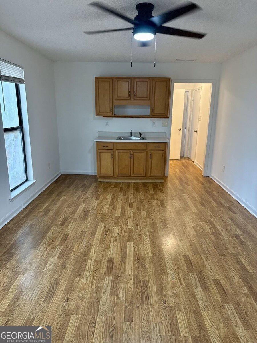 108 Hilltop Circle Stockbridge - Photo 8