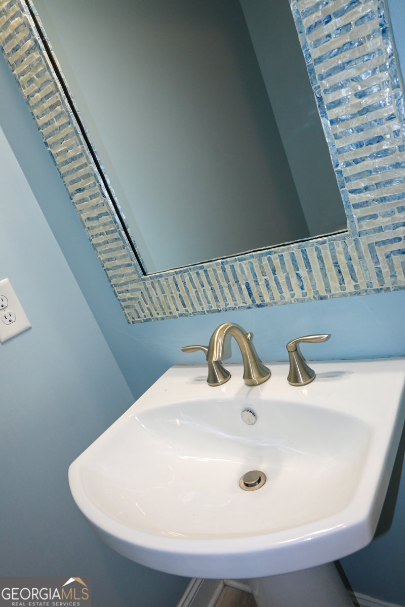 1758 Glenview Park Circle Duluth - Photo 16