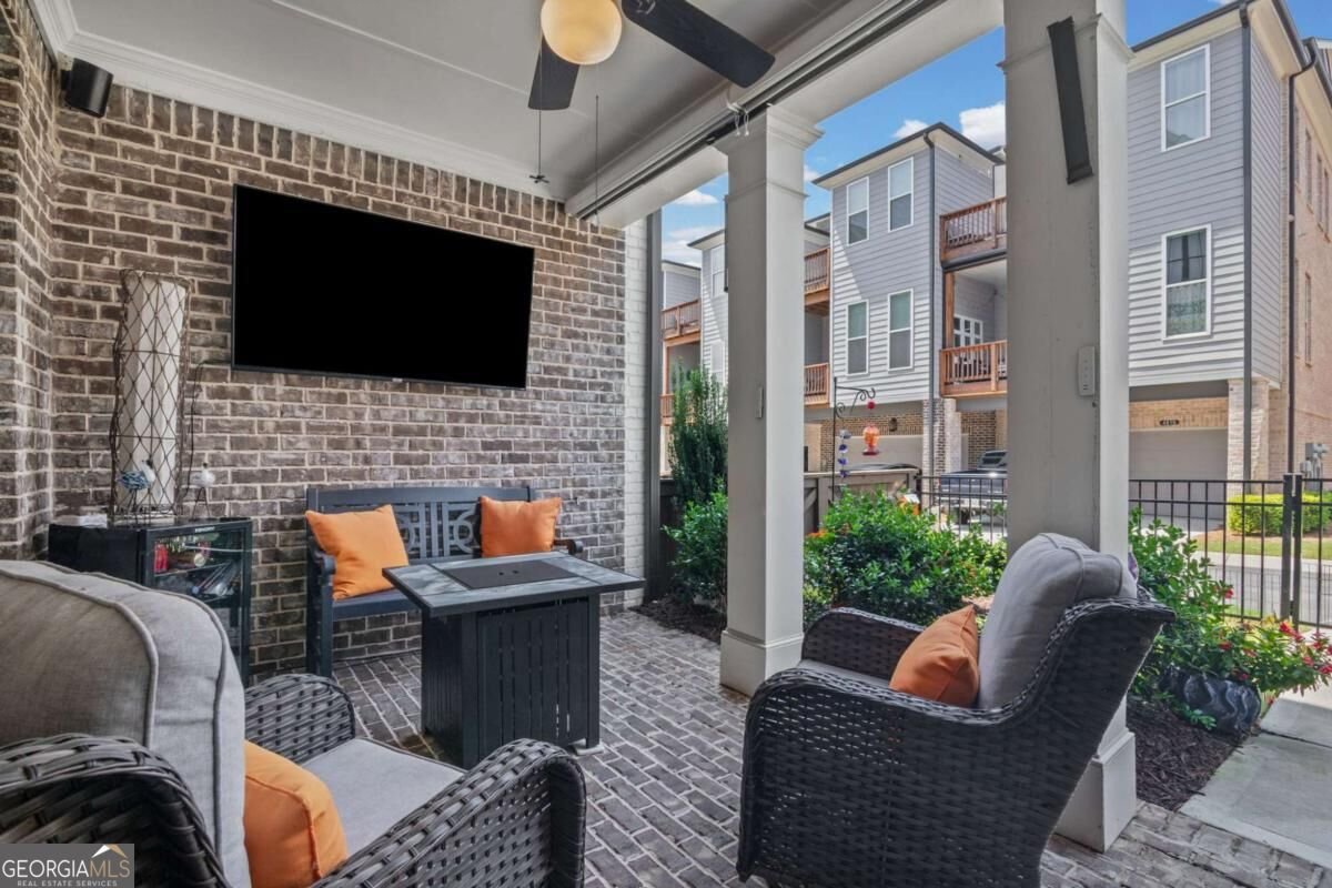 4025 Andalusia Avenue Peachtree Corners - Photo 9