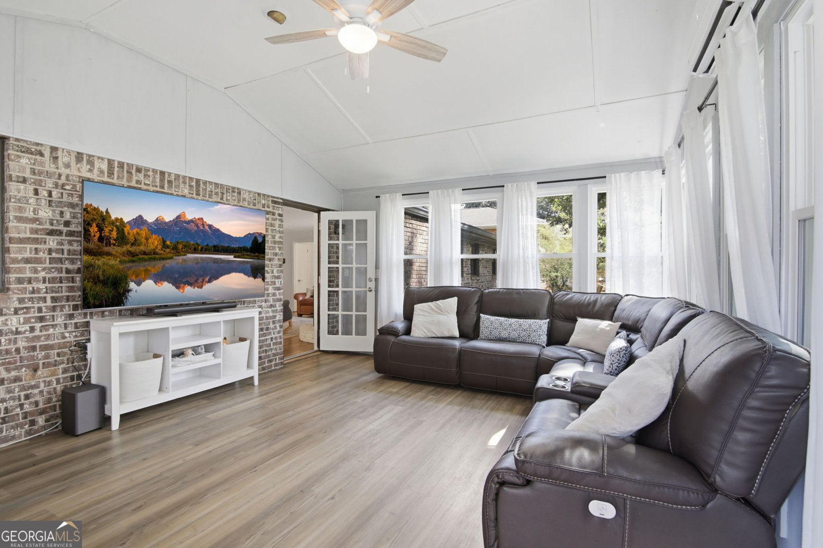 5636 Crestwood Drive Stone Mountain - Photo 19
