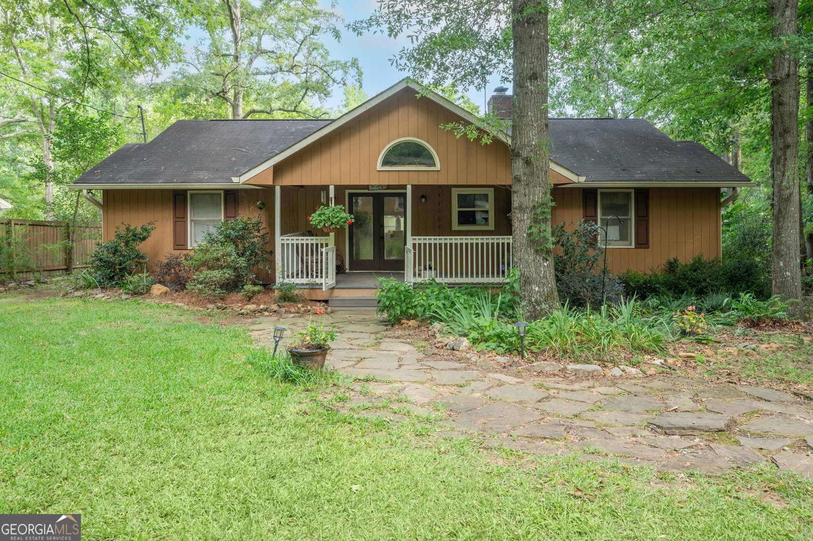 285 Dollar Road Hamilton - main photo