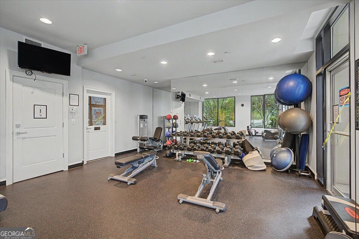 2828 Peachtree Road Atlanta - Photo 37