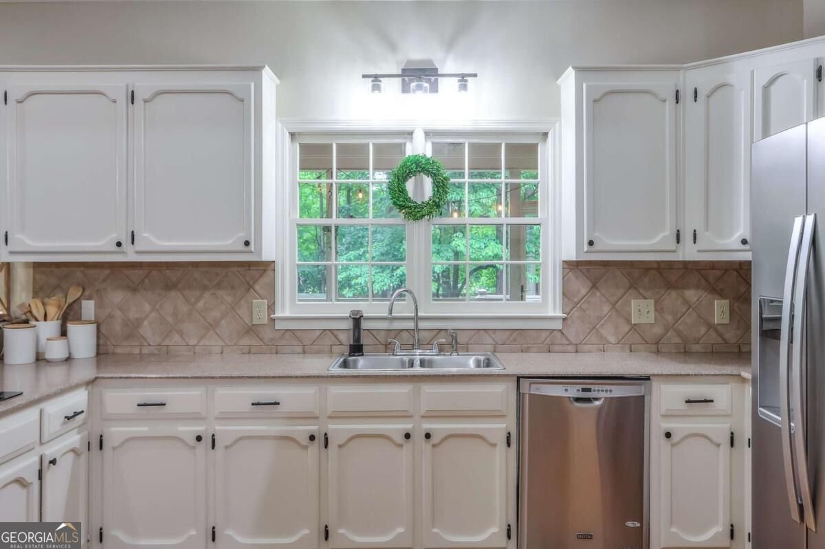 353 Battle Woods Trail Marietta - Photo 15