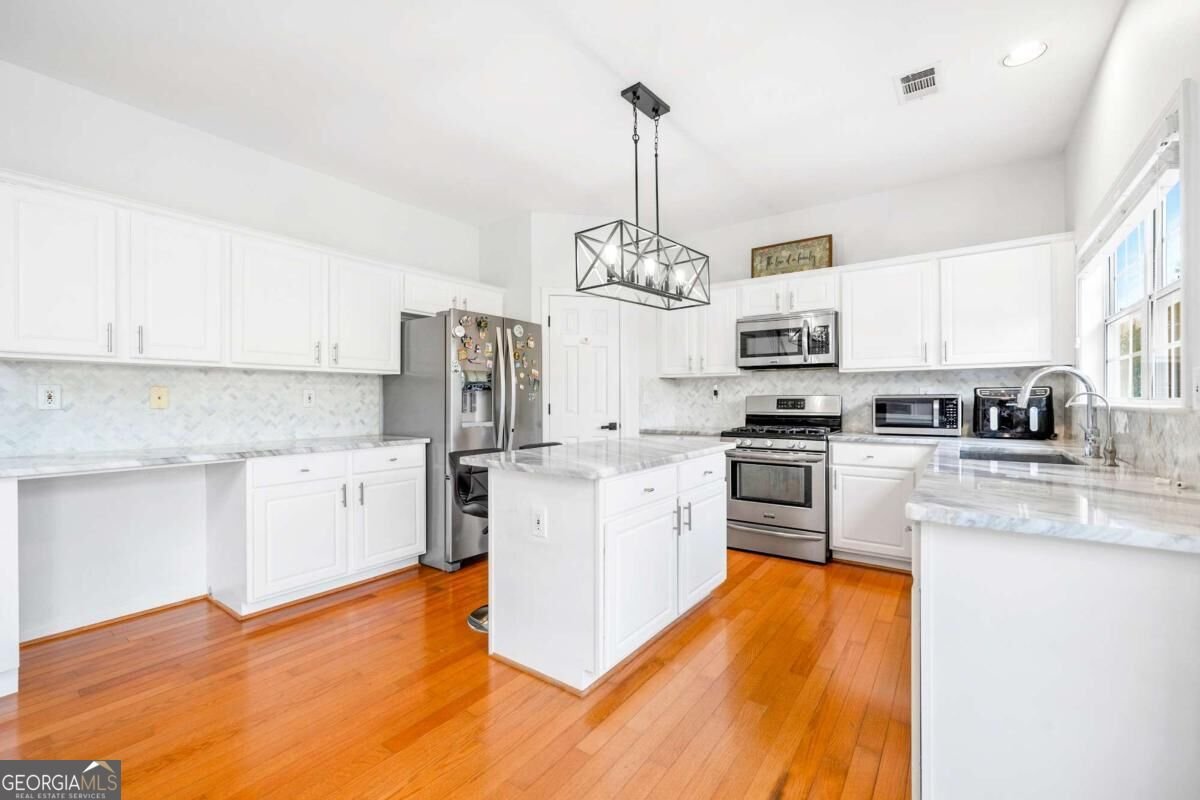 243 Wedmore Court Suwanee - Photo 17