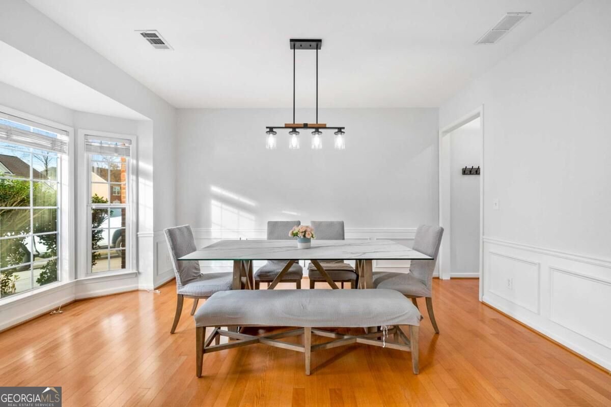243 Wedmore Court Suwanee - Photo 7
