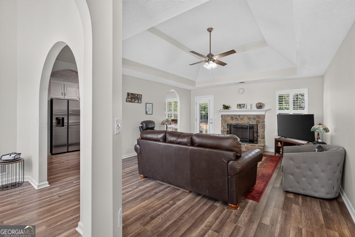 4290 Perrinton Trail Loganville - Photo 9