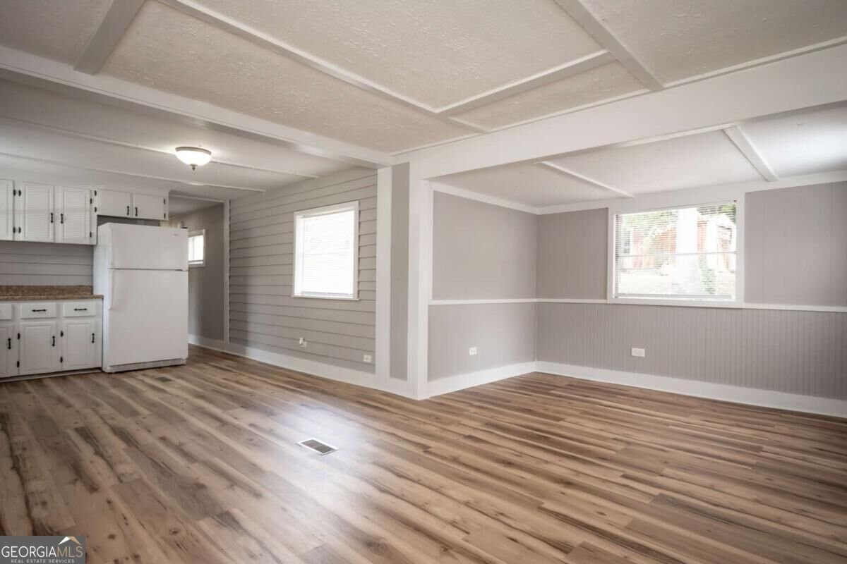 146 Amberly Drive Hull - Photo 12