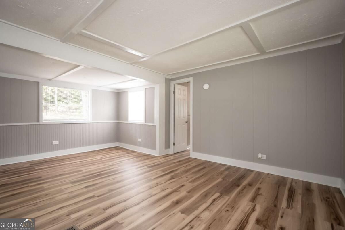 146 Amberly Drive Hull - Photo 14