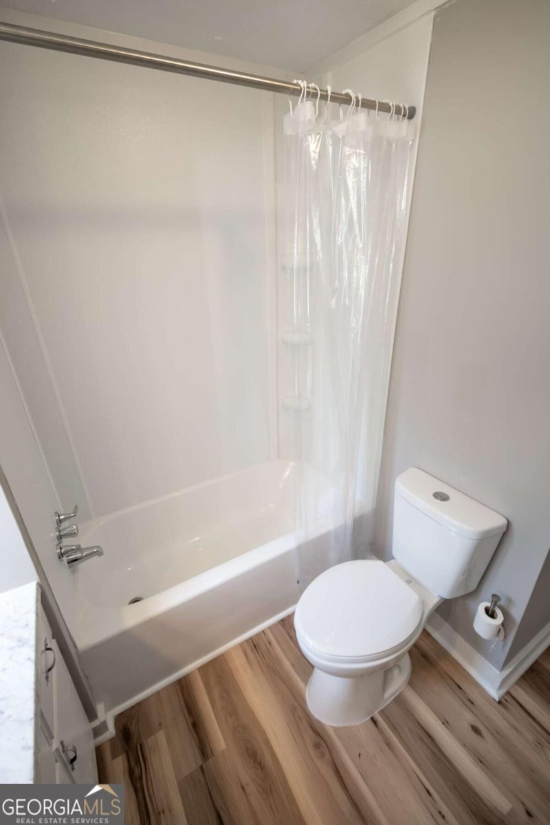 146 Amberly Drive Hull - Photo 23