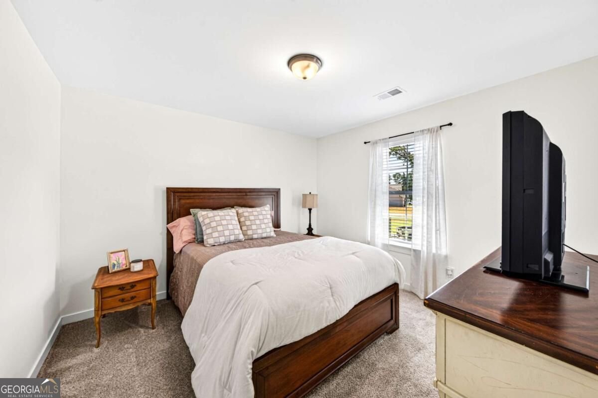 261 Breckens Way Statham - Photo 36