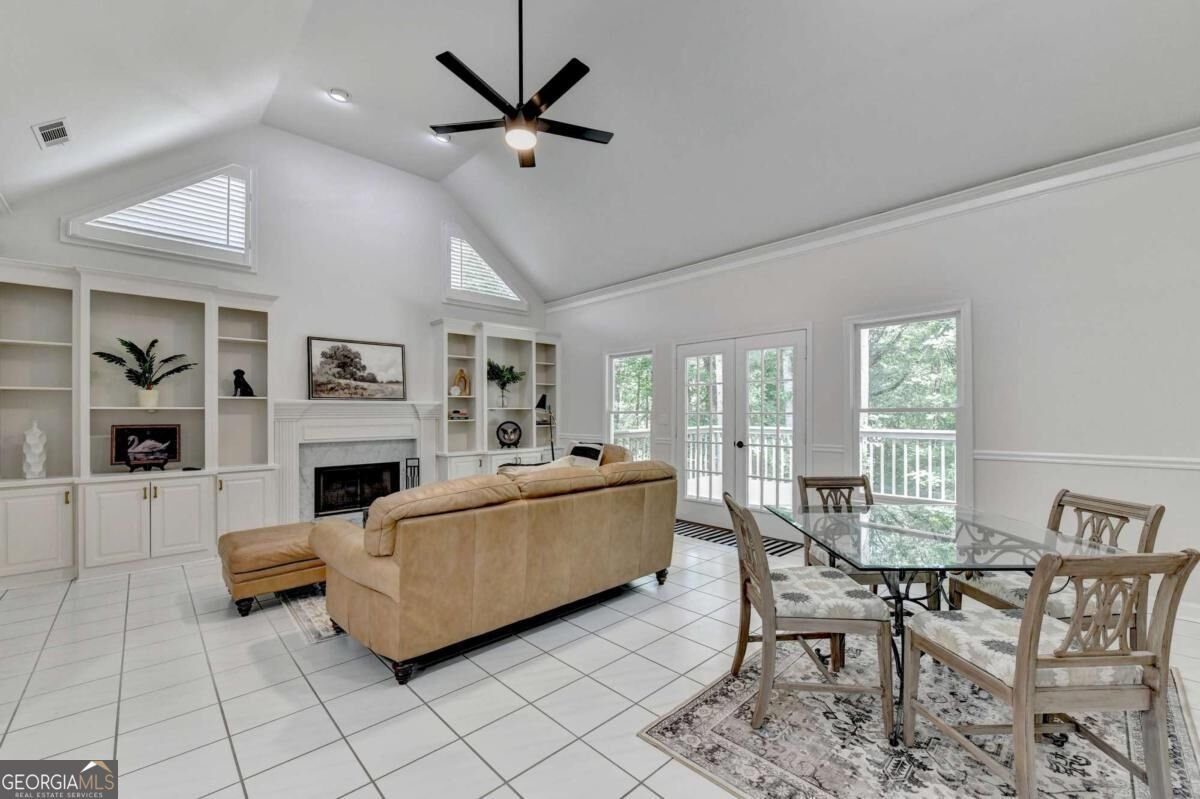 4860 Haydens Walk Drive Johns Creek - Photo 10