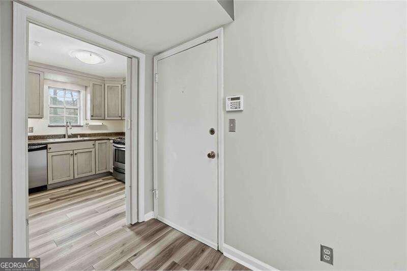 5506 Kingsport Drive Atlanta - Photo 6