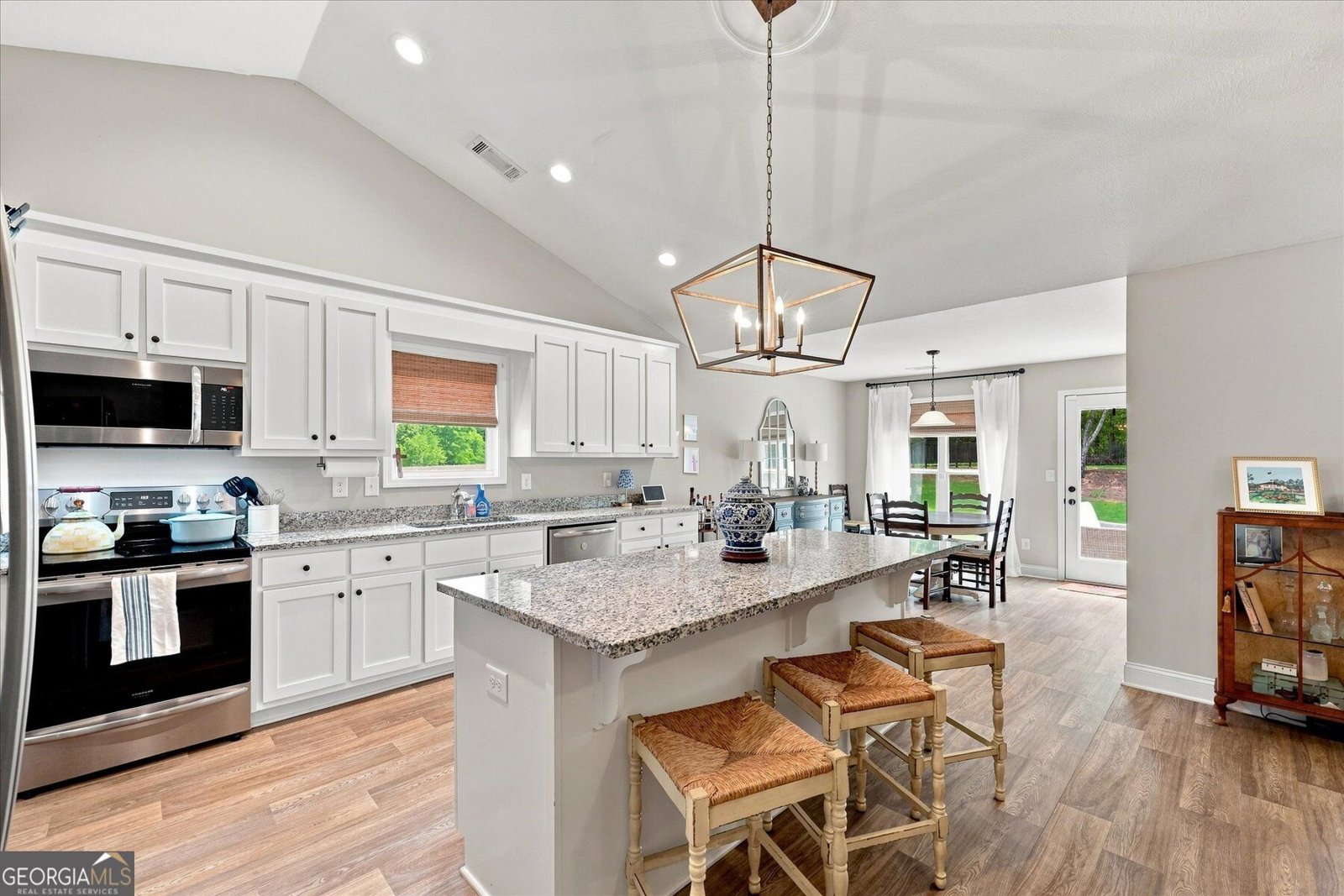 276 Kinsley Way Statham - Photo 15