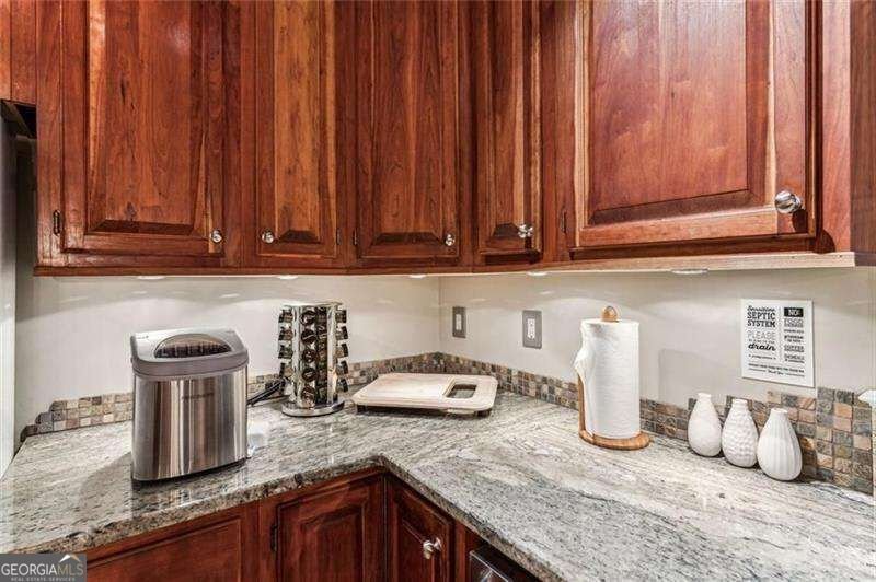 889 Granny Branch Drive Blue Ridge - Photo 10