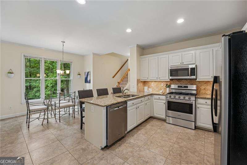 7215 Amberleigh Way Johns Creek - Photo 18