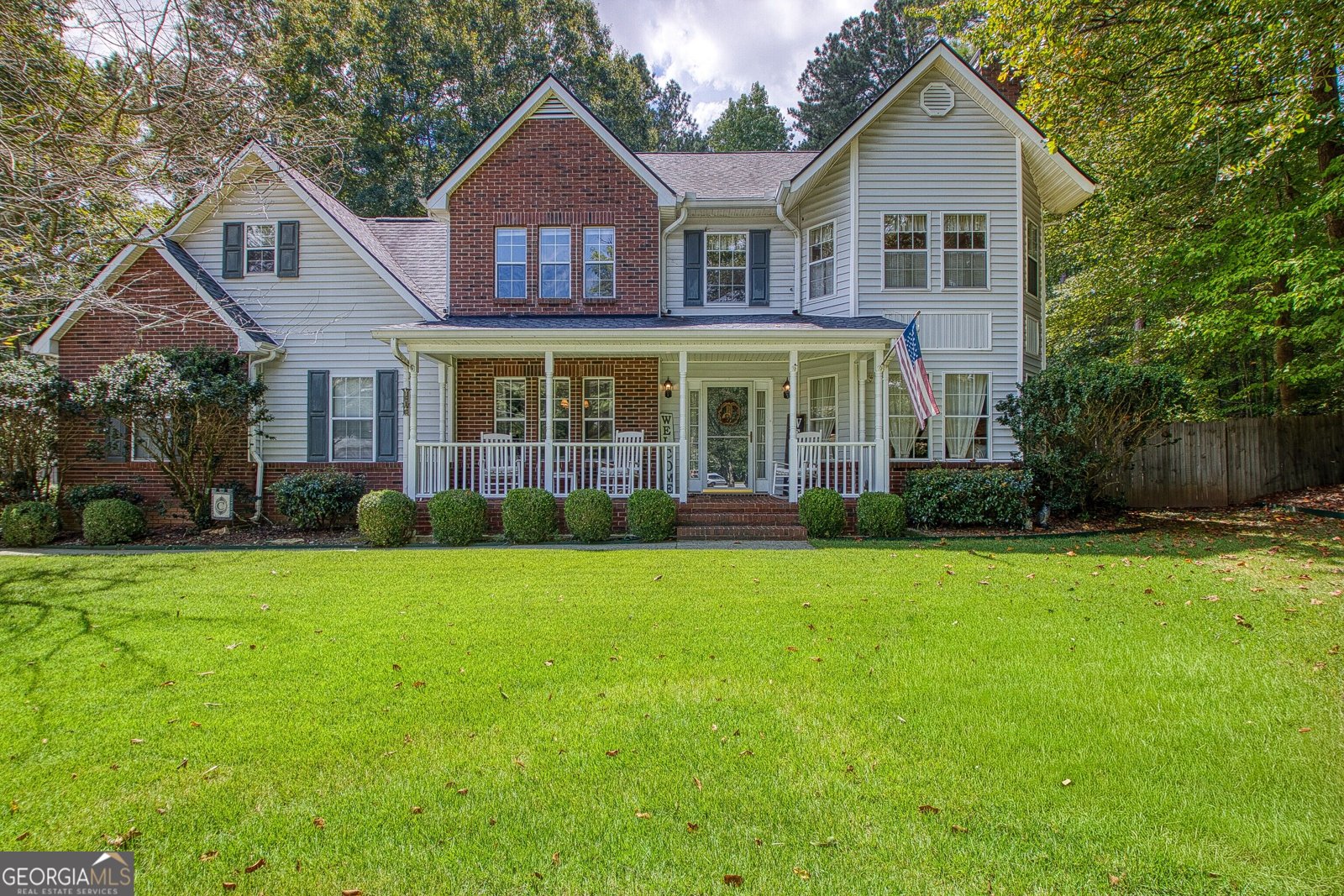 1012 Sterling Pt Peachtree City - main photo