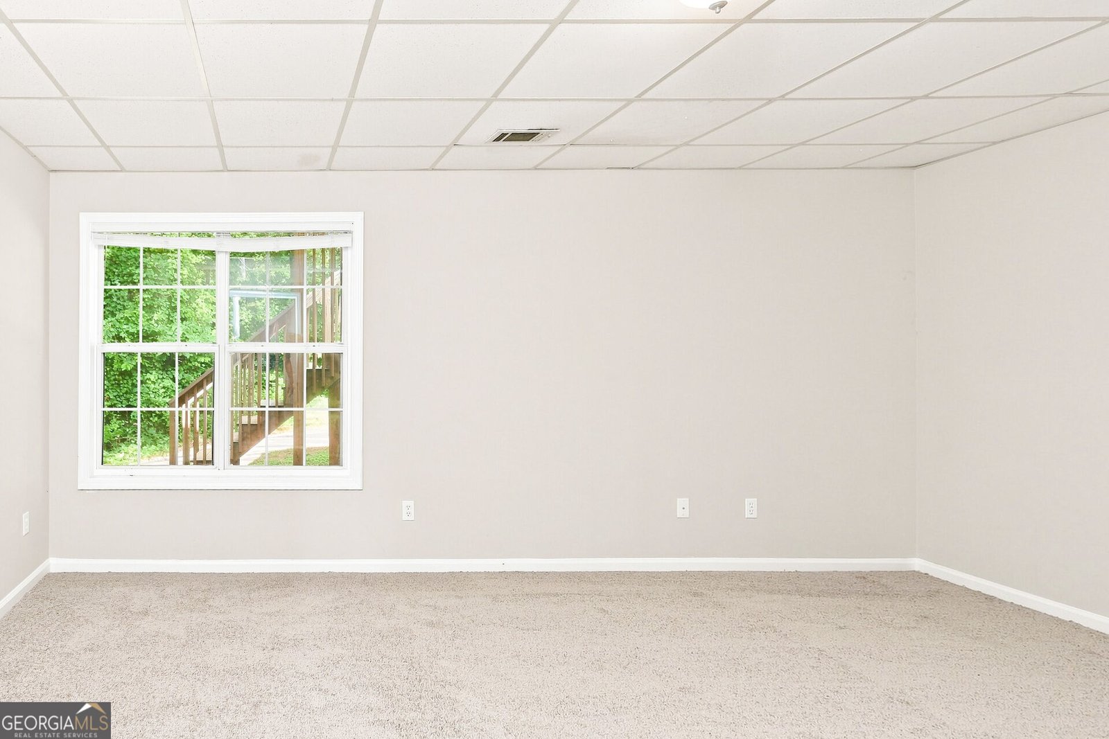4876 Hunt Club Drive Flowery Branch - Photo 10