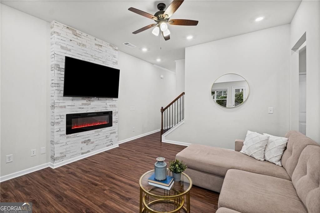 469 Bishop Lane woodstock - Photo 10