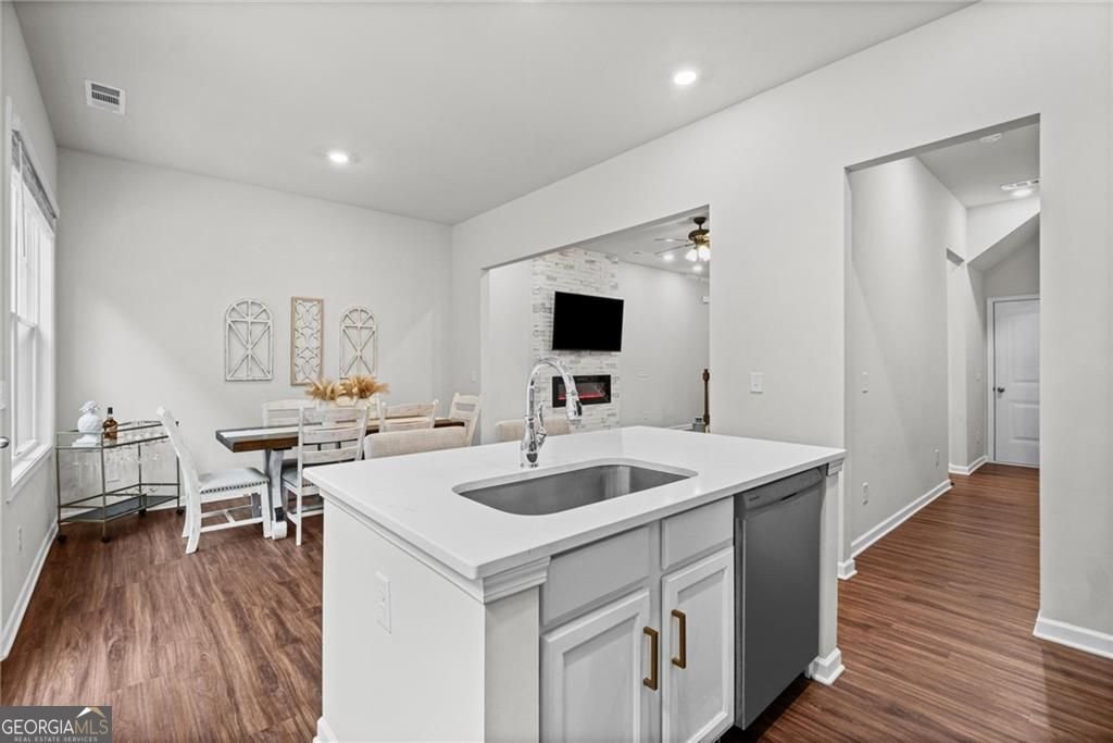 469 Bishop Lane woodstock - Photo 14