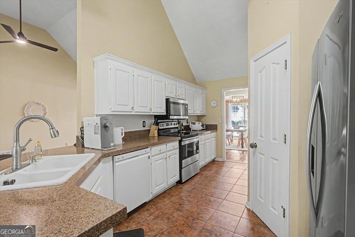 2395 Ashton Ridge Drive Dacula - Photo 11