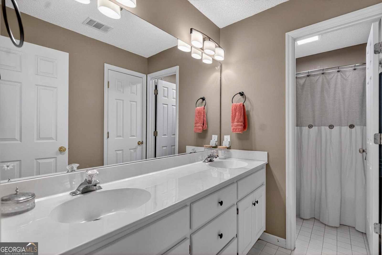 227 Ashford Circle Lagrange - Photo 26