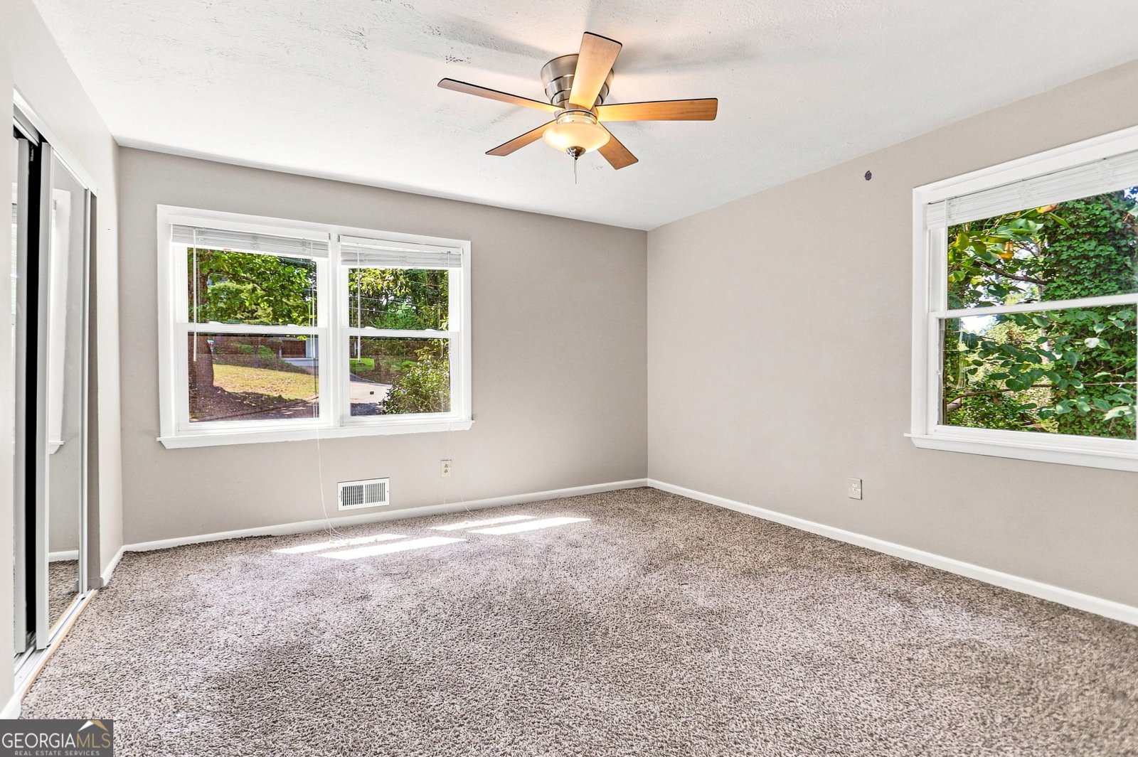 2324 Sussex Court Snellville - Photo 22