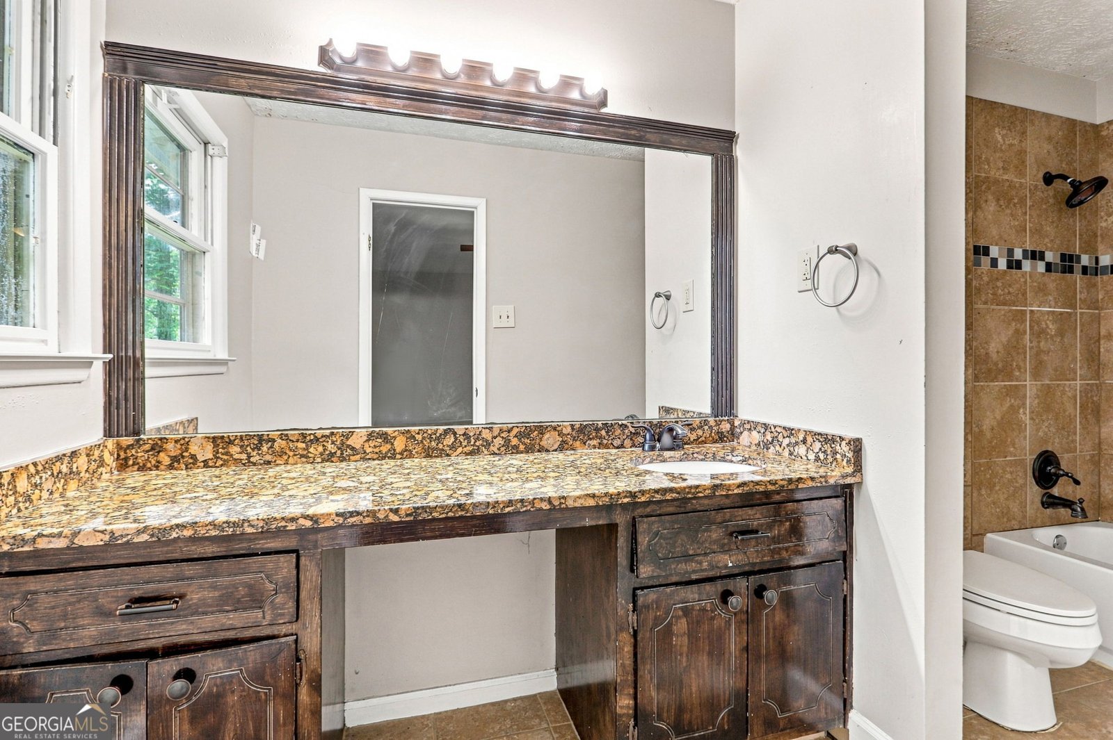 2324 Sussex Court Snellville - Photo 31
