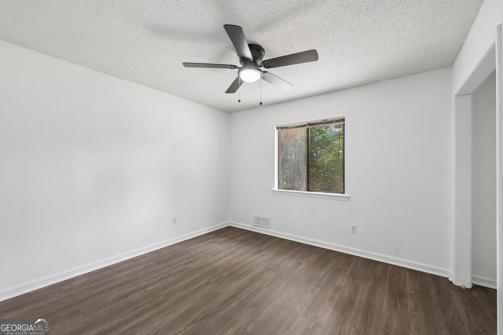 106 Hilltop Circle Stockbridge - Photo 16