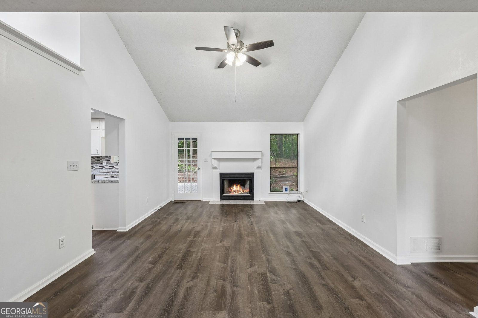 106 Hilltop Circle Stockbridge - Photo 6