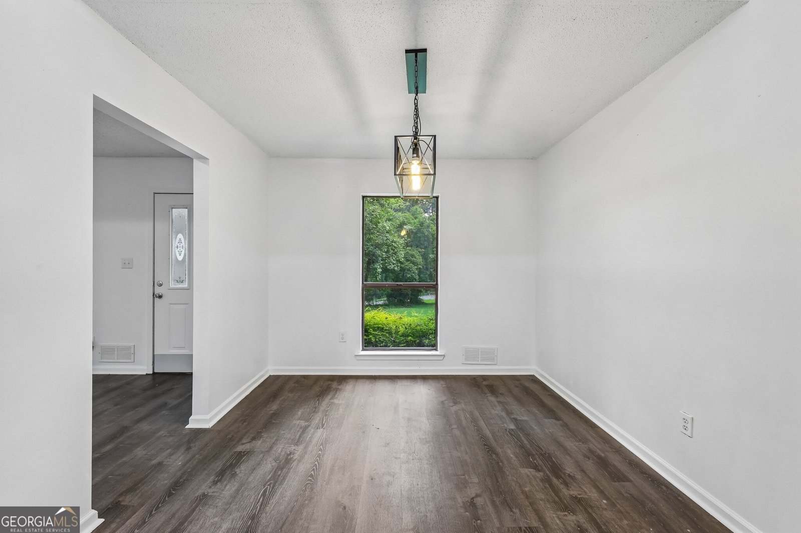 106 Hilltop Circle Stockbridge - Photo 8