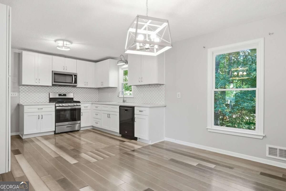 4925 Oak Grove Drive Cumming - Photo 11