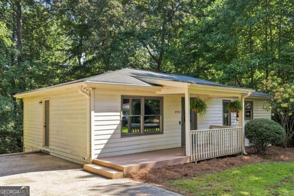 4925 Oak Grove Drive Cumming - Photo 32