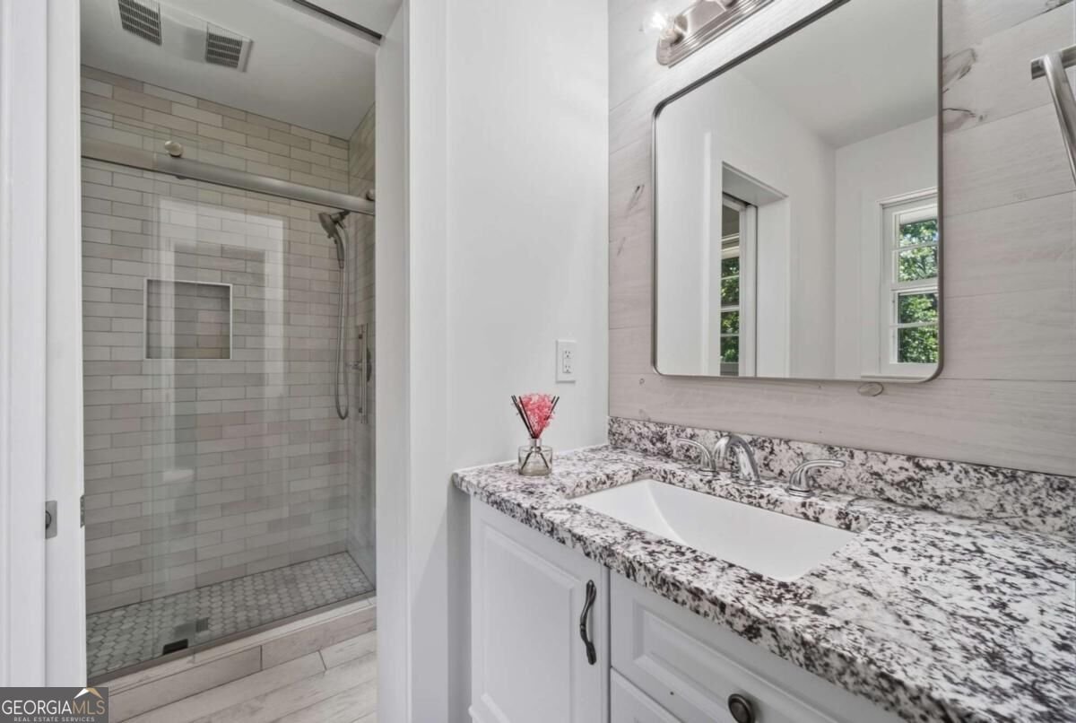 4619 Mountain View Road Oakwood - Photo 18