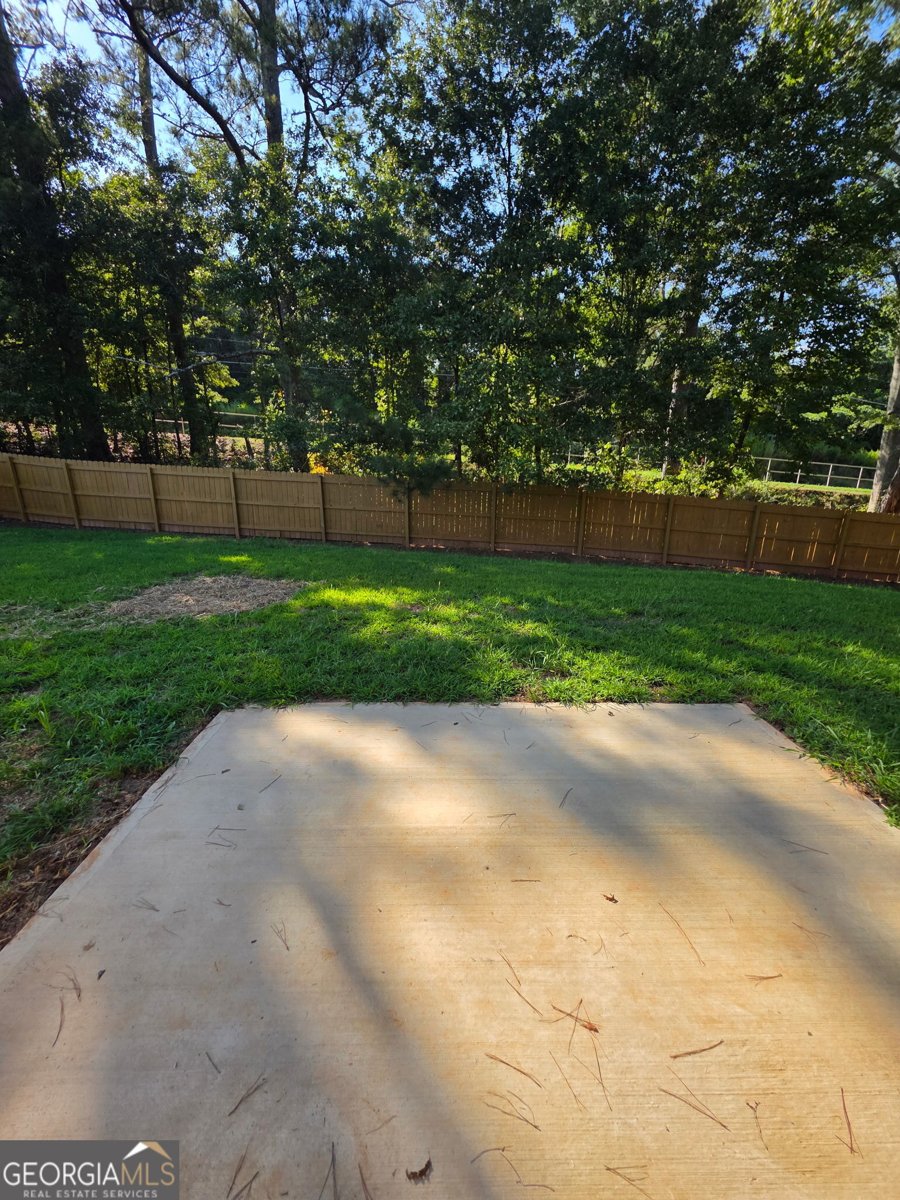 111 Charlotte Circle Statham - Photo 18