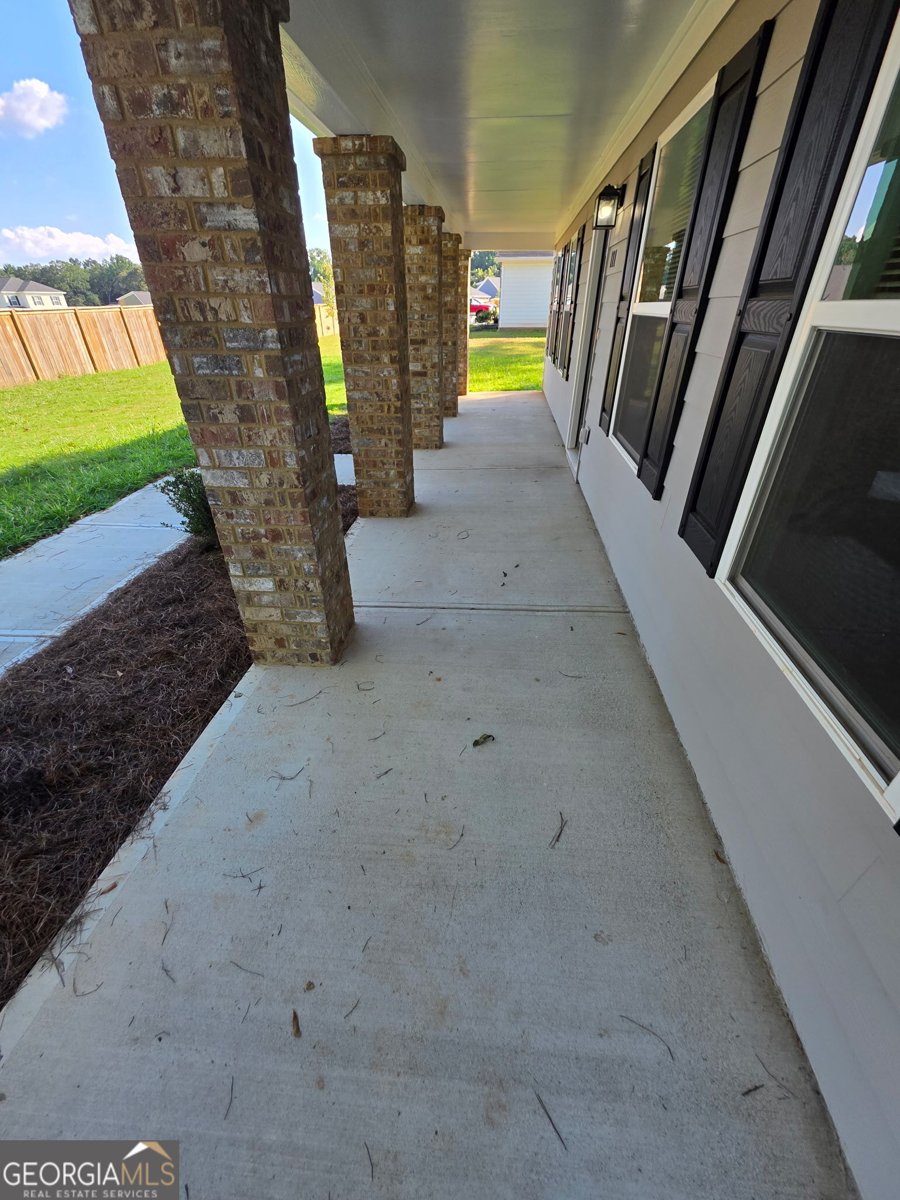 111 Charlotte Circle Statham - Photo 21